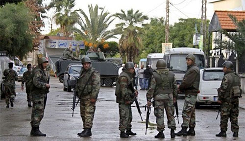 miembros del Ejército libanés Continúan en Líbano las operaciones para “cortar las manos del terrorismo”